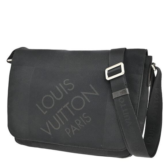 LOUIS VUITTON Damier Geant Petit Messager Shoulder Bag BK M93618 - Picture 1 of 15